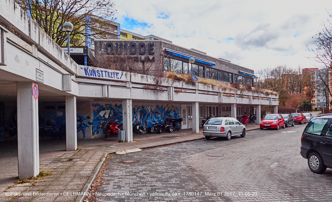 01.03.2017 - die Abrissbaustelle Quiddezentrum in Neuperlach